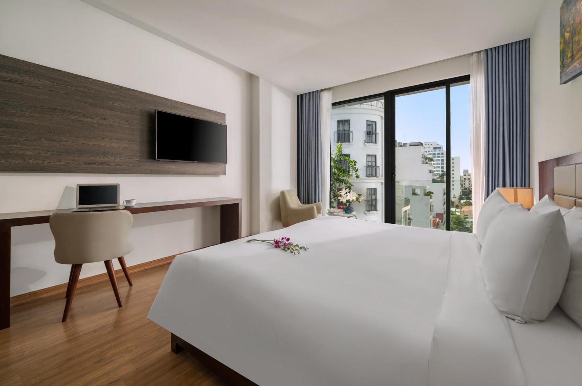 Hotel Aria Grand & Da Nang